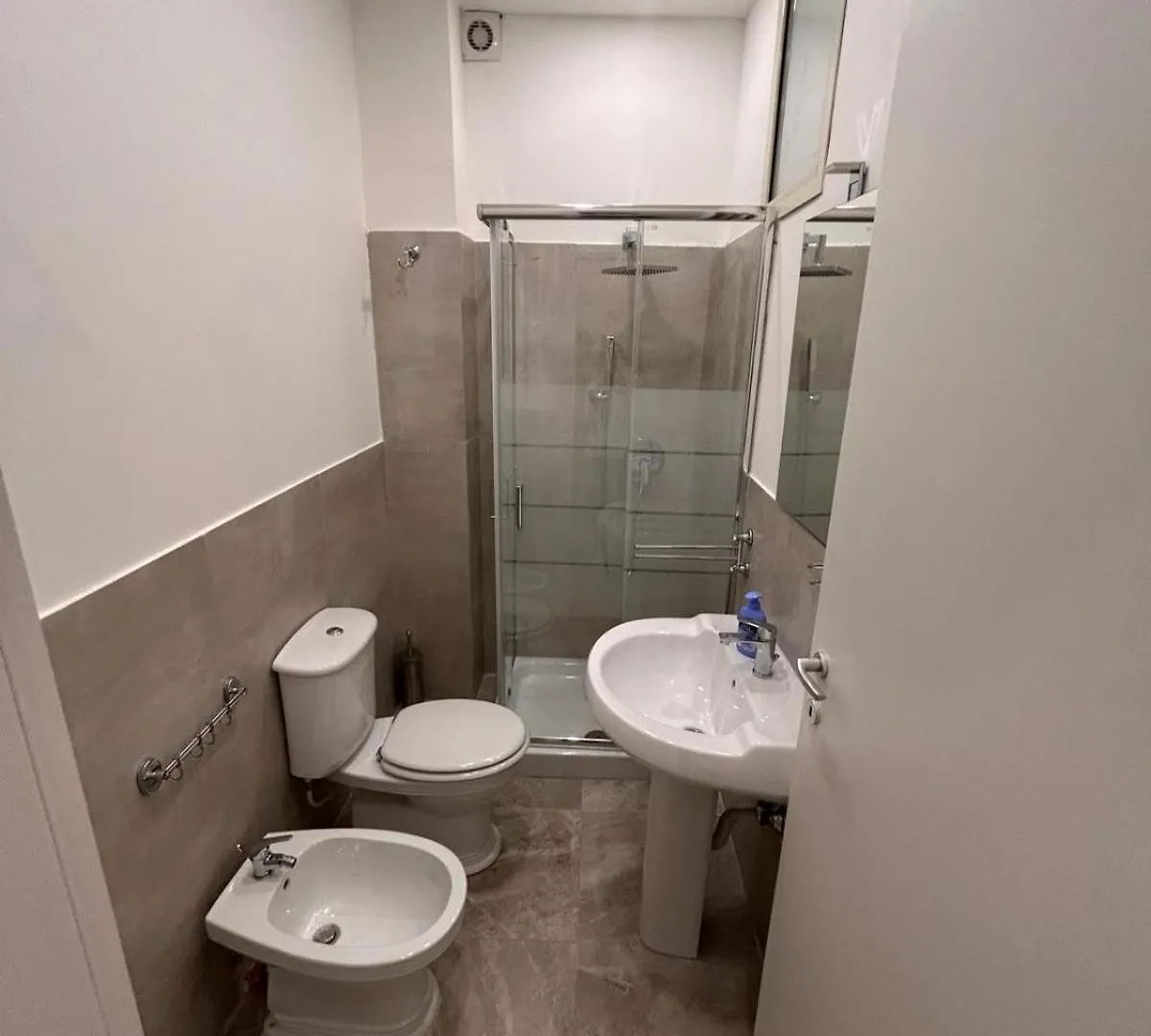 Bed & Breakfast Bed and Breakfast Al Piccolo Borgo Aeroporto di Catania Fontana Rossa